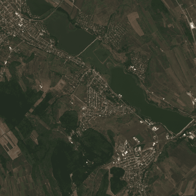 Observație Sentinel-2 în culori naturale pentru zona Dănceni: parcele agricole și corpuri de apă